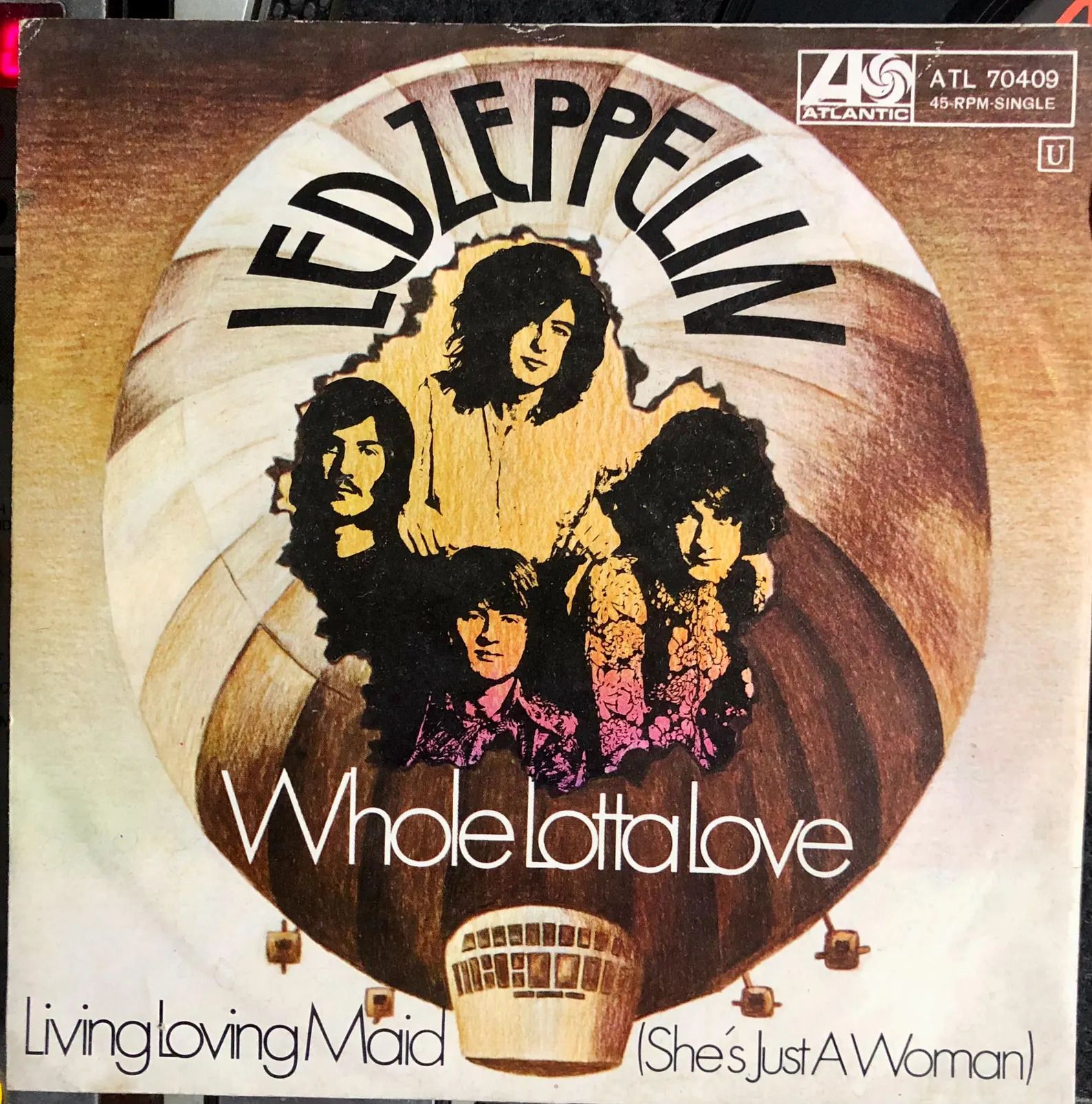 Portada del single 'Whole Lotta Love' publicado en varios países