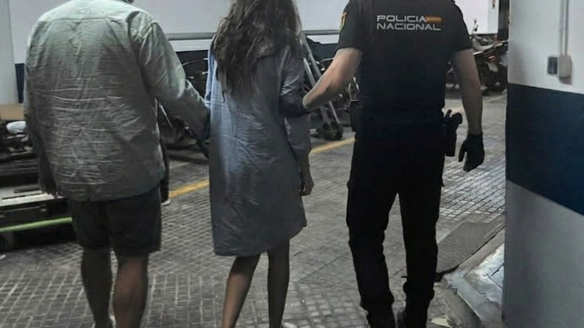 Confirman tres años y ocho meses de prisión para una mujer que apuñaló en Ponferrada a un amigo Confirman tres años y ocho meses de prisión para una mujer que apuñaló en Ponferrada a un amigo