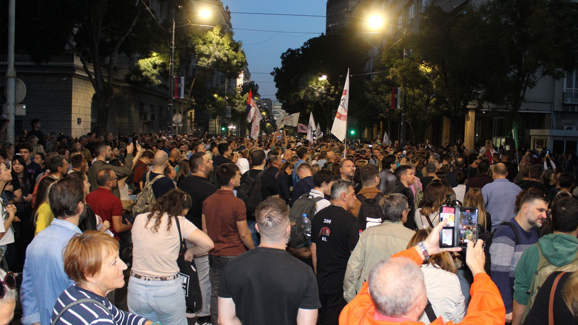 Del desahucio de Maricarmen al estallido de las protestas y el fin de la legislatura Del desahucio de Maricarmen al estallido de las protestas y el fin de la legislatura