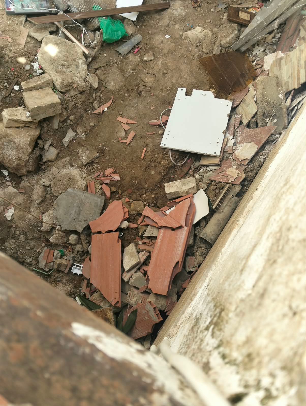 El terreno que fue excavado en la vivienda del joven desaparecido en Ronda