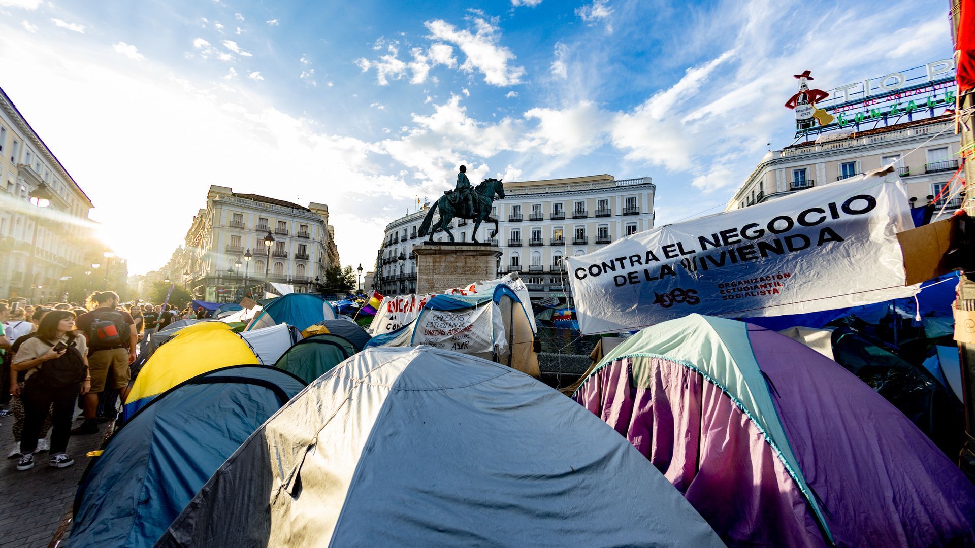 Los Sindicatos de Inquilinas proponen el 11 de noviembre como fecha para la huelga general Los Sindicatos de Inquilinas proponen el 11 de noviembre como fecha para la huelga general