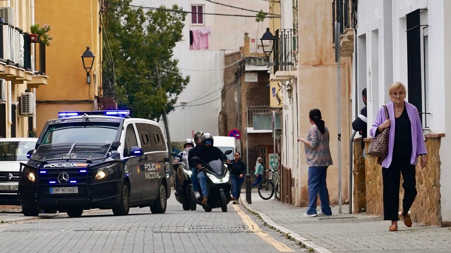 Nuevo tiroteo en Málaga: una pelea entre dos familias deja dos detenidos y dos armas de fuego incautadas Nuevo tiroteo en Málaga: una pelea entre dos familias deja dos detenidos y dos armas de fuego incautadas