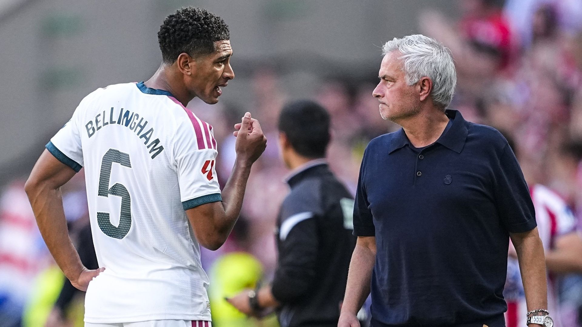 Bellingham y Mourinho en un partido del Real Madrid Bellingham y Mourinho en un partido del Real Madrid
