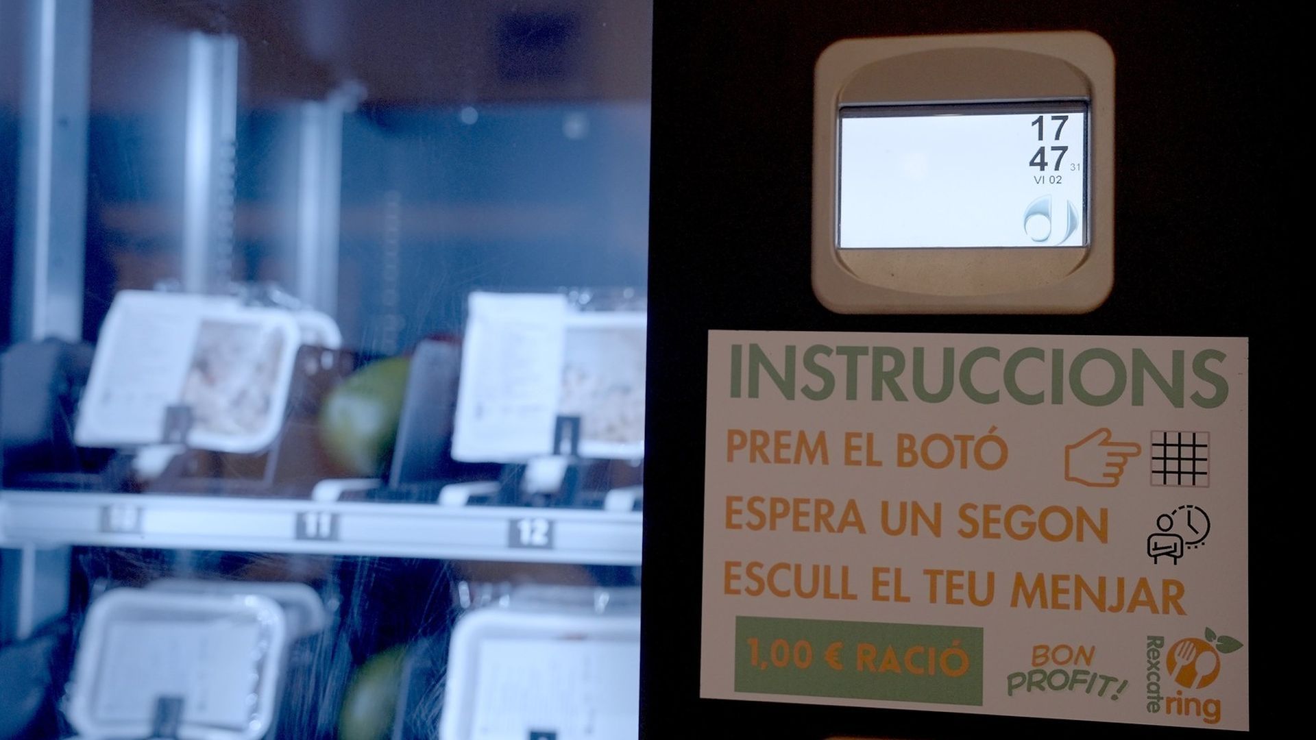 La máquina expendedora dispone de 20 raciones al día