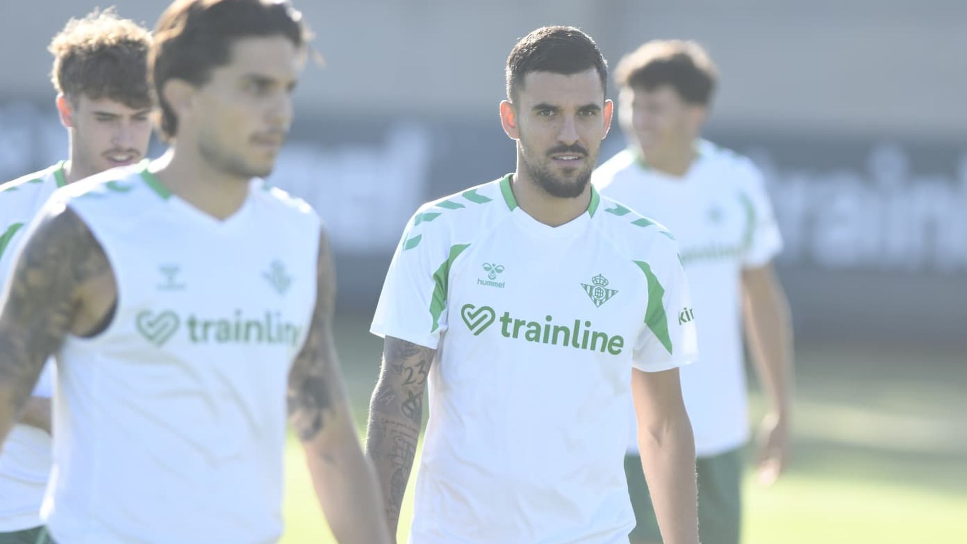 Dani Ceballos, en el entrenamiento del Betis de este viernes