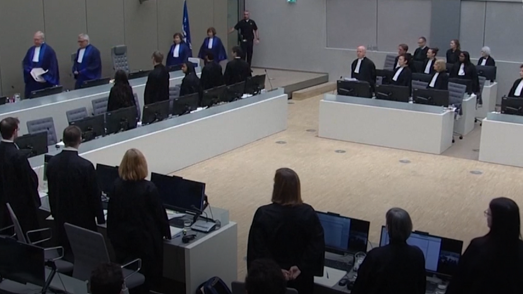 Estados Unidos le declara la guerra al Tribunal Penal Internacional y le sanciona