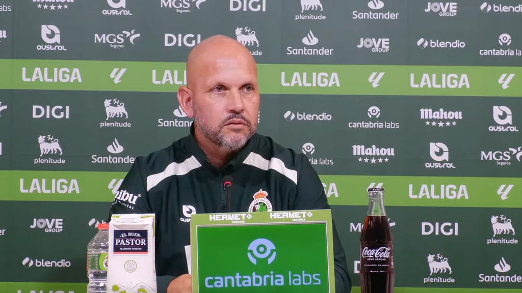 José Alberto se rinde a Javier Aguirre