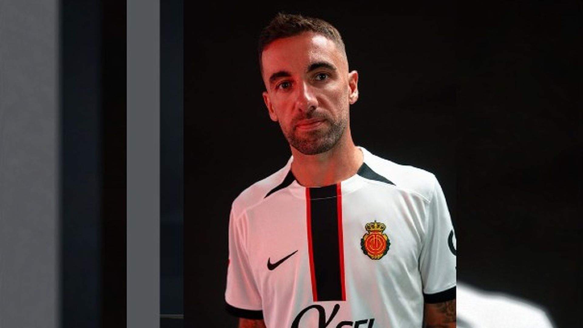 El futbolista Sergi Darder se sincera sobre sus problemas de salud mental que vivió: "Levantarme por la mañana era un infierno" El futbolista Sergi Darder se sincera sobre sus problemas de salud mental que vivió: "Levantarme por la mañana era un infierno"