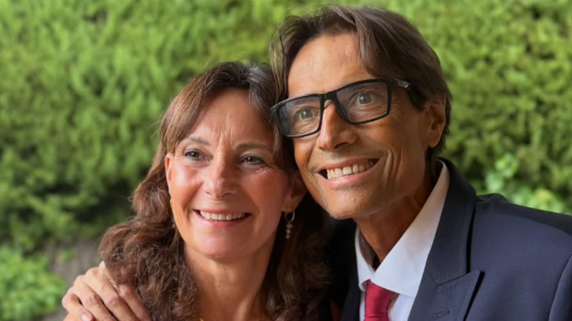 Gustavo Oliva explica por qué tuvo que aclarar que está vivo tras su carta de despedida: "Perdonar a todos la confusión" Gustavo Oliva explica por qué tuvo que aclarar que está vivo tras su carta de despedida: "Perdonar a todos la confusión"