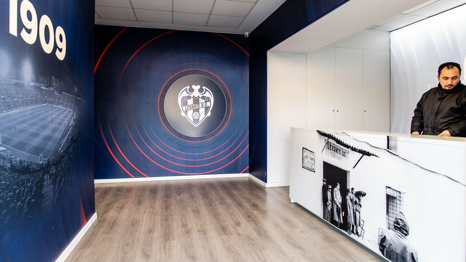 Oficinas del Levante UD