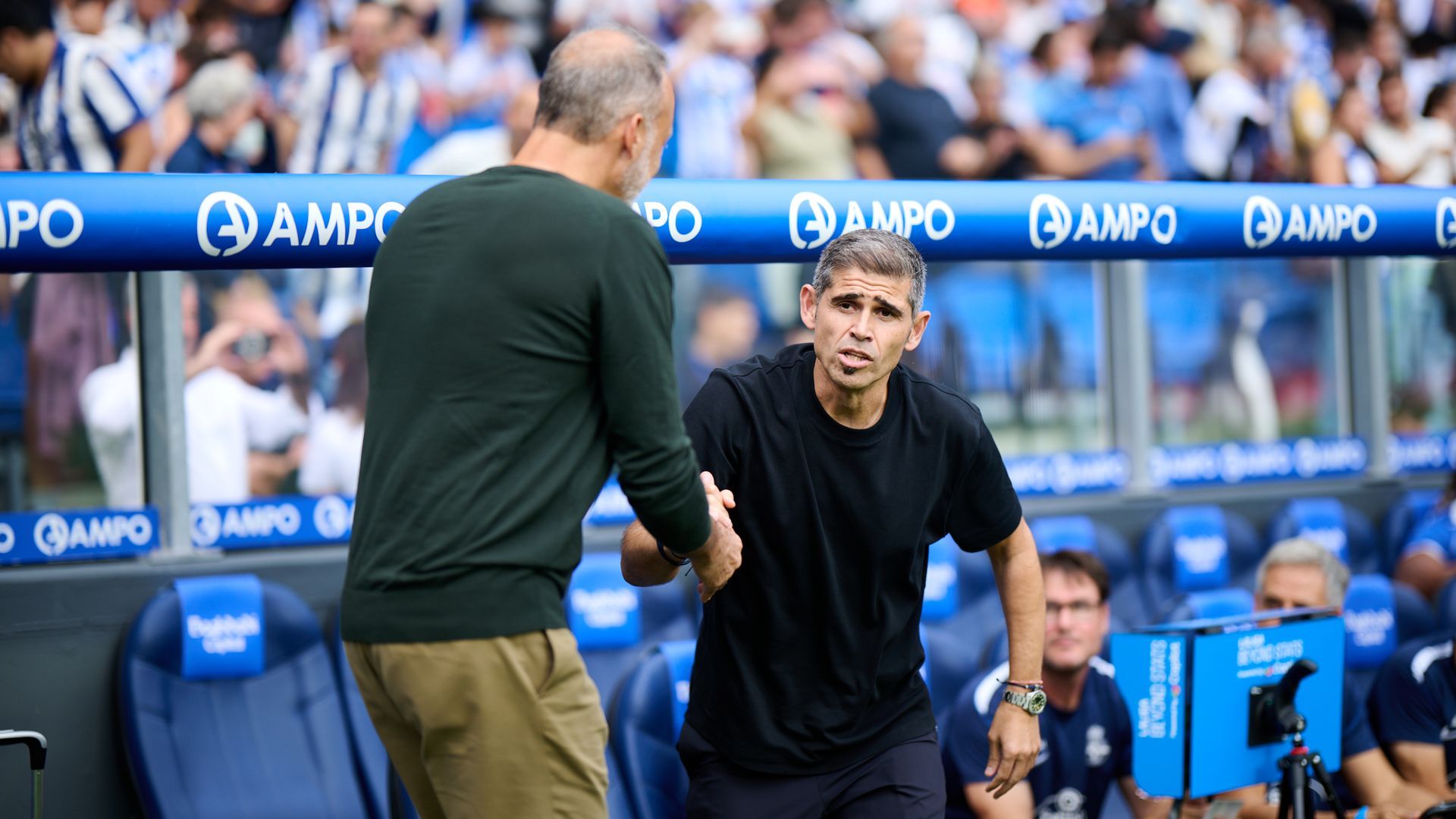 Hidalgo y Matarazzo se saludan en Anoeta