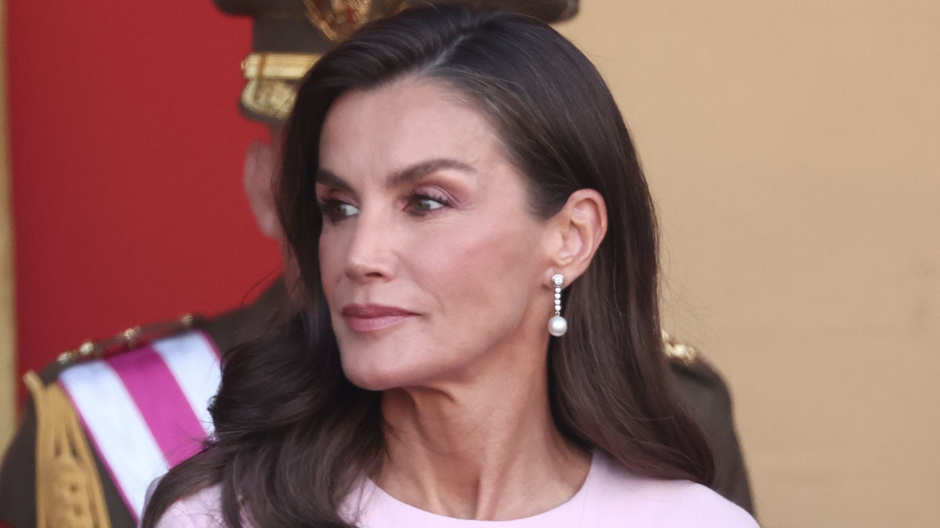 La reina Letizia este 12 de octubre La reina Letizia este 12 de octubre