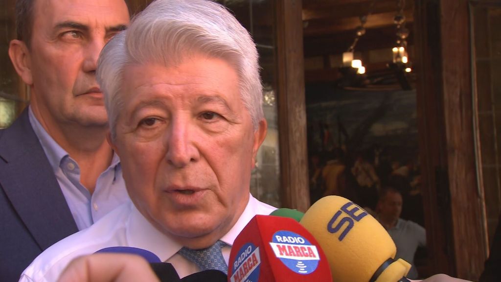 Cerezo impulsa a Julián Álvarez, mima a Koke y ofrece una renovación vitalicia a Simeone
