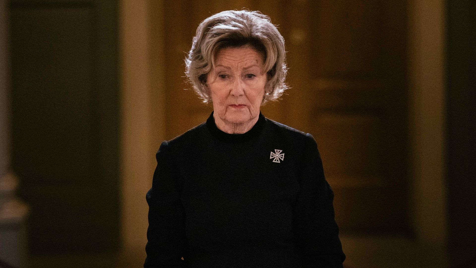 La reina Sonia de Noruega, ante el féretro del rey Harald V, en la capilla ardiente instalada en el Palacio Real de Oslo tras el fallecimiento del monarca La reina Sonia de Noruega, ante el féretro del rey Harald V, en la capilla ardiente instalada en el Palacio Real de Oslo tras el fallecimiento del monarca