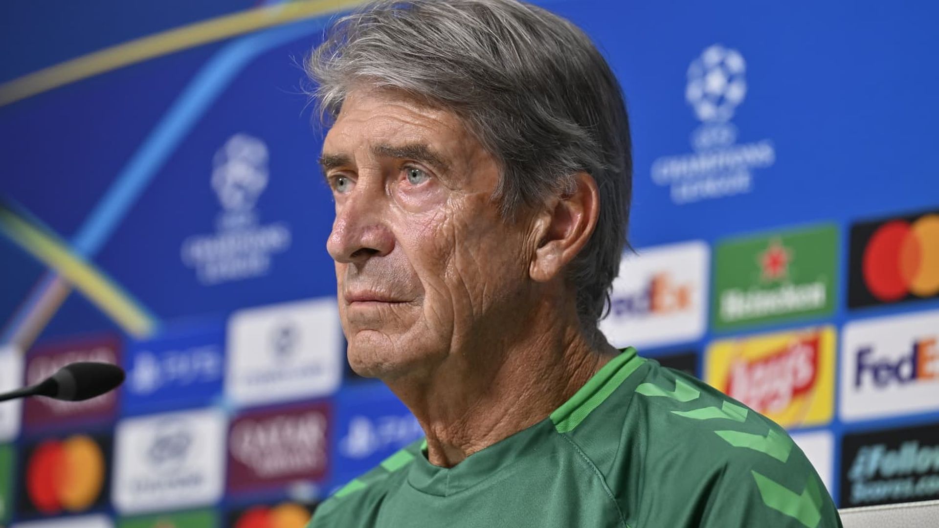 Manuel Pellegrini, en la rueda de prensa previa al Betis - FC Porto