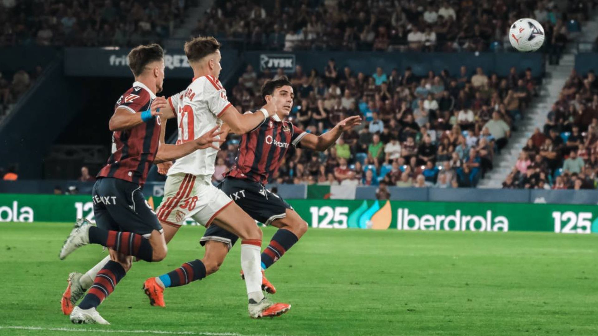 Miguel Sierra, en el Levante - Sevilla
