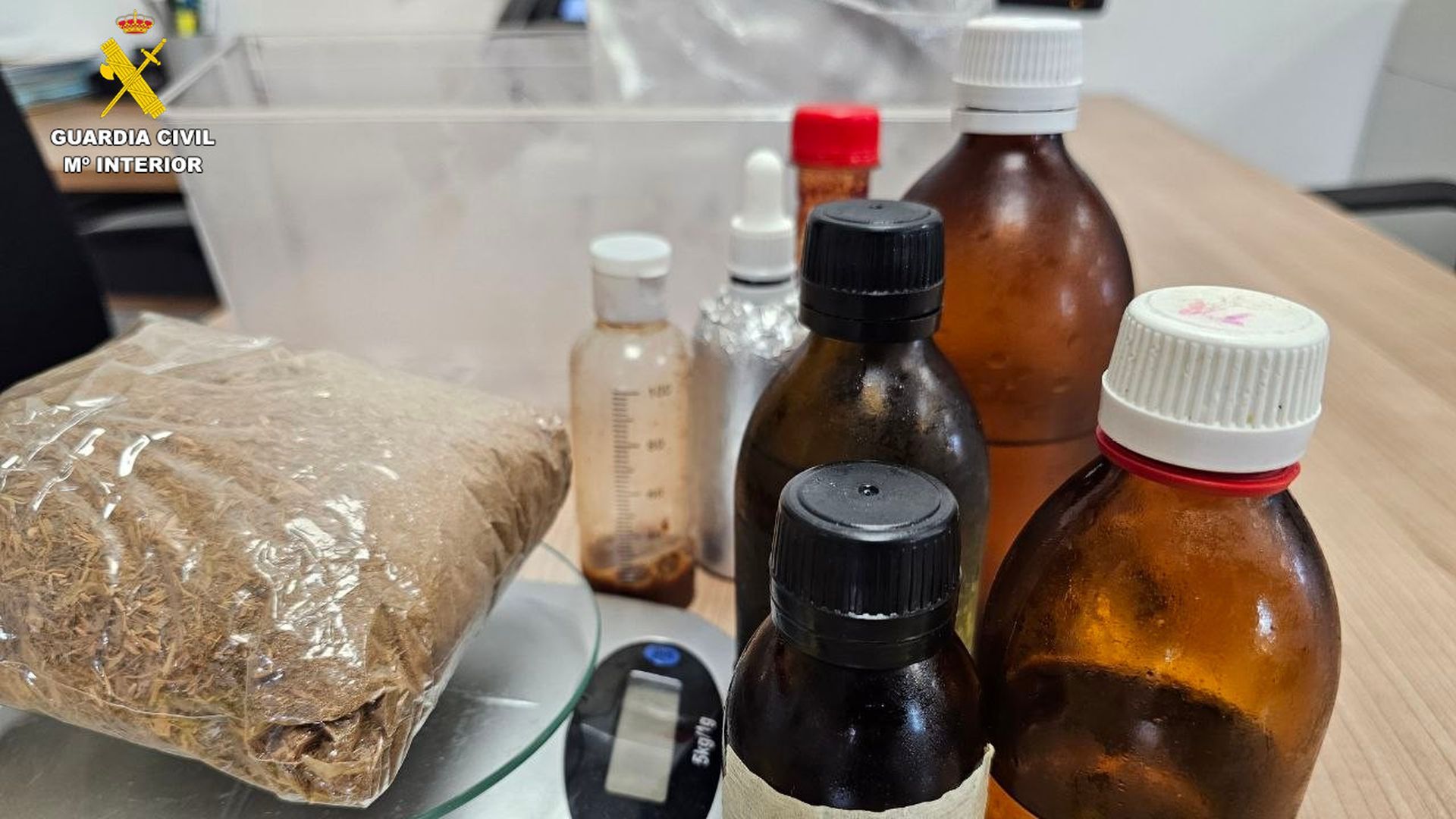 Drogas incautadas en una falsa clínica de retiros de Sagunto