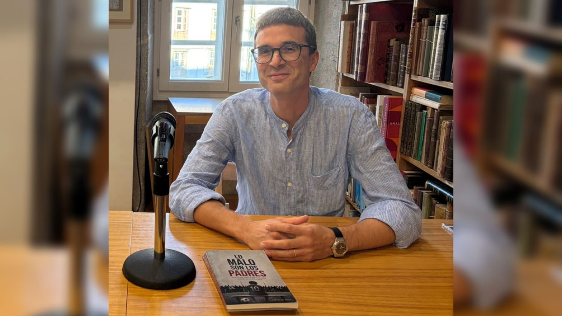 El libro 'Lo malo son los padres', de José Carlos de Miguel, está a la venta en Amazon y en la librería Couceiro de Santiago El libro 'Lo malo son los padres', de José Carlos de Miguel, está a la venta en Amazon y en la librería Couceiro de Santiago