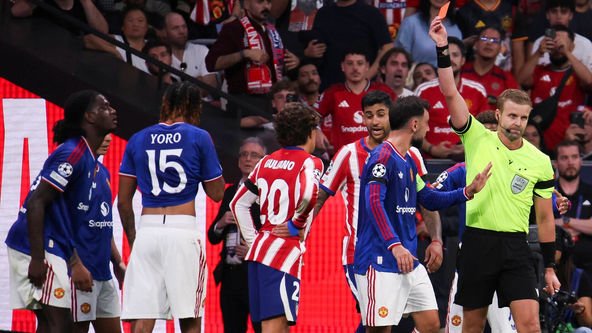 Expulsión en el Atlético-United Expulsión en el Atlético-United