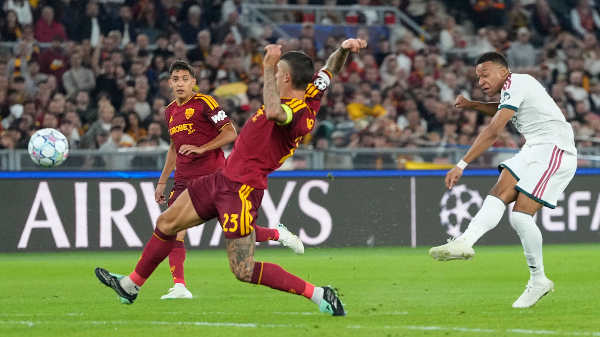 Mbappé, en la acción del 1-1 del Real Madrid en Roma