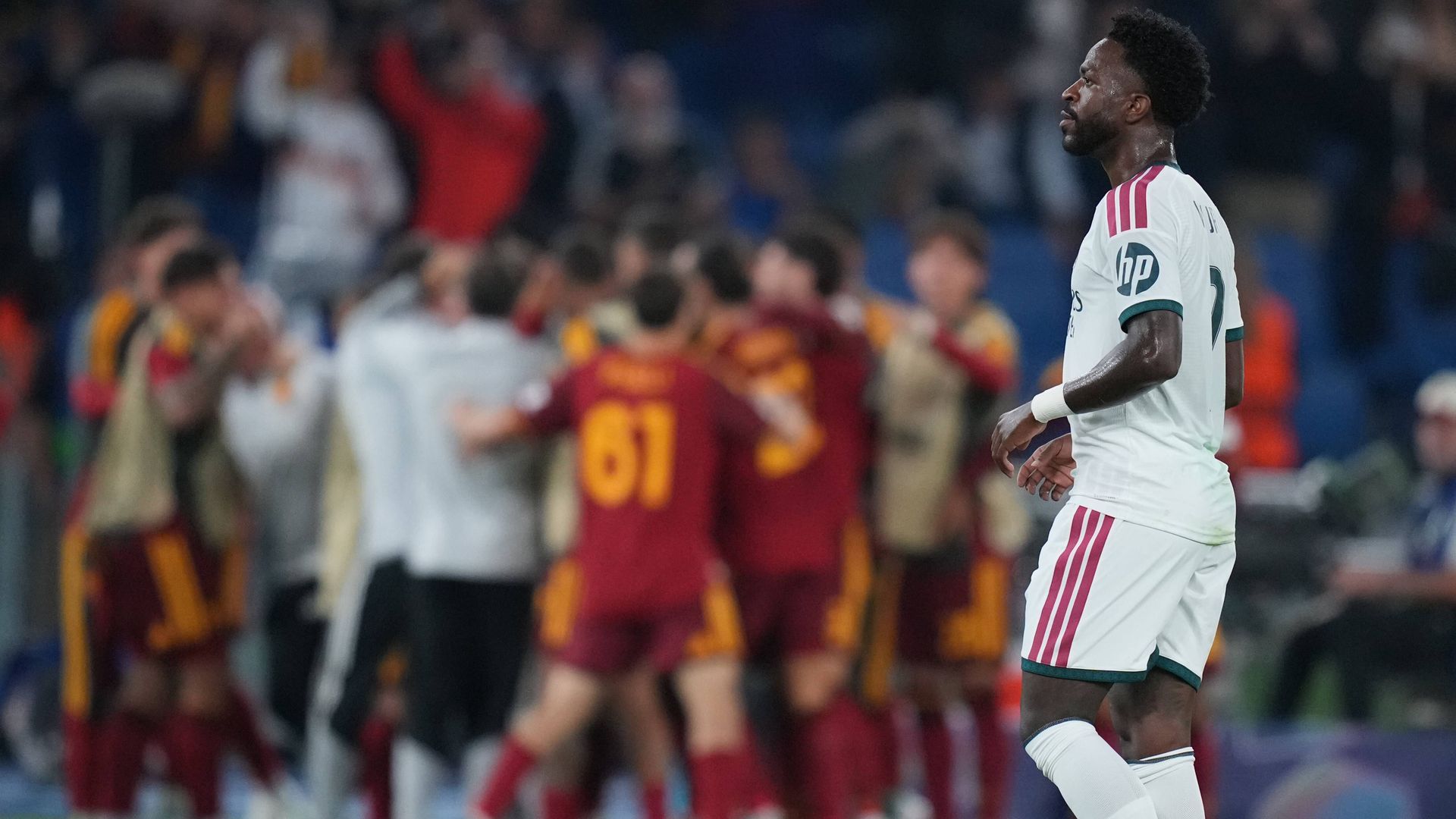 Vinicius, ante la Roma Vinicius, ante la Roma