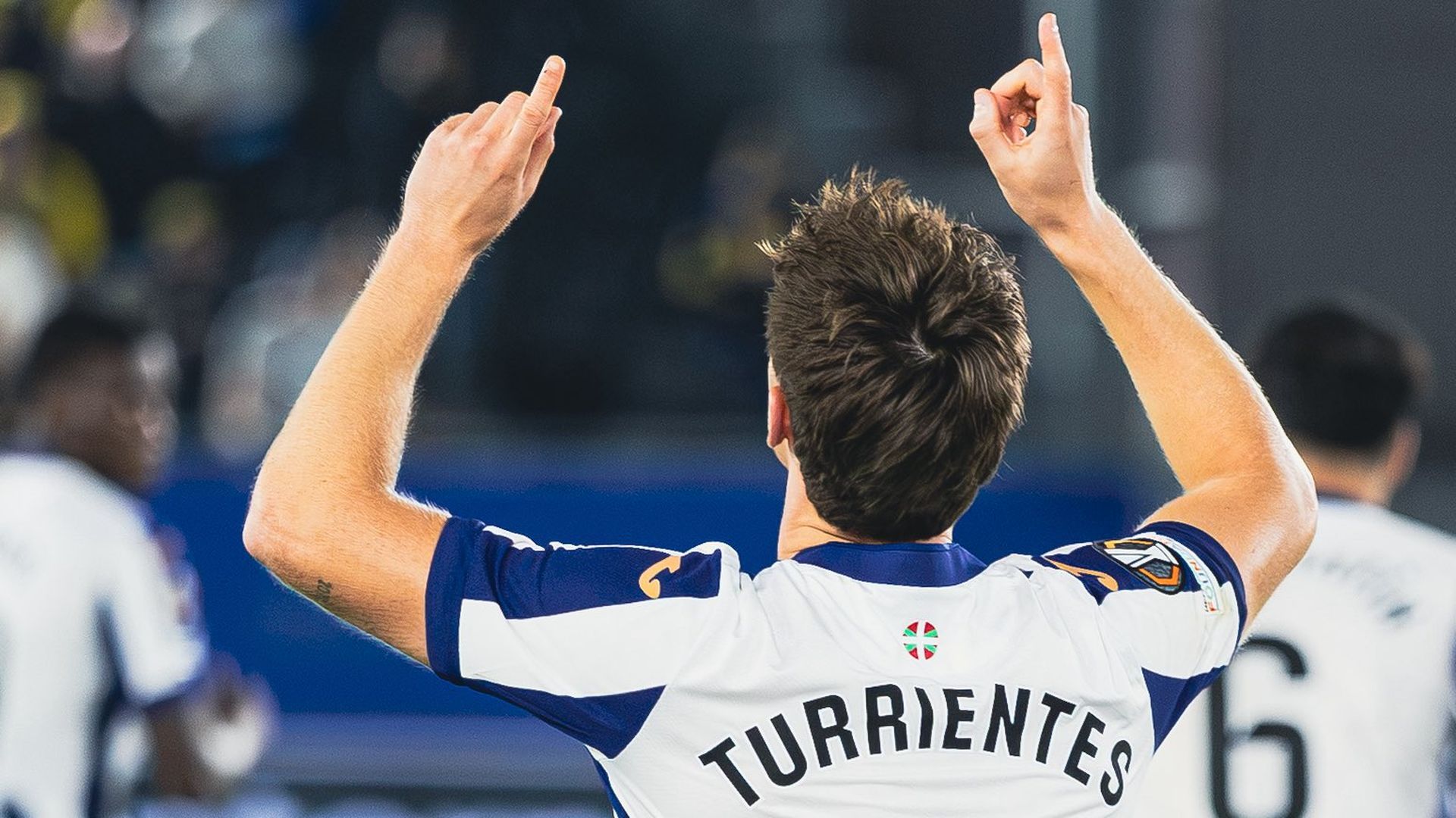 Beñat Turrientes celebra su gol en Bélgica