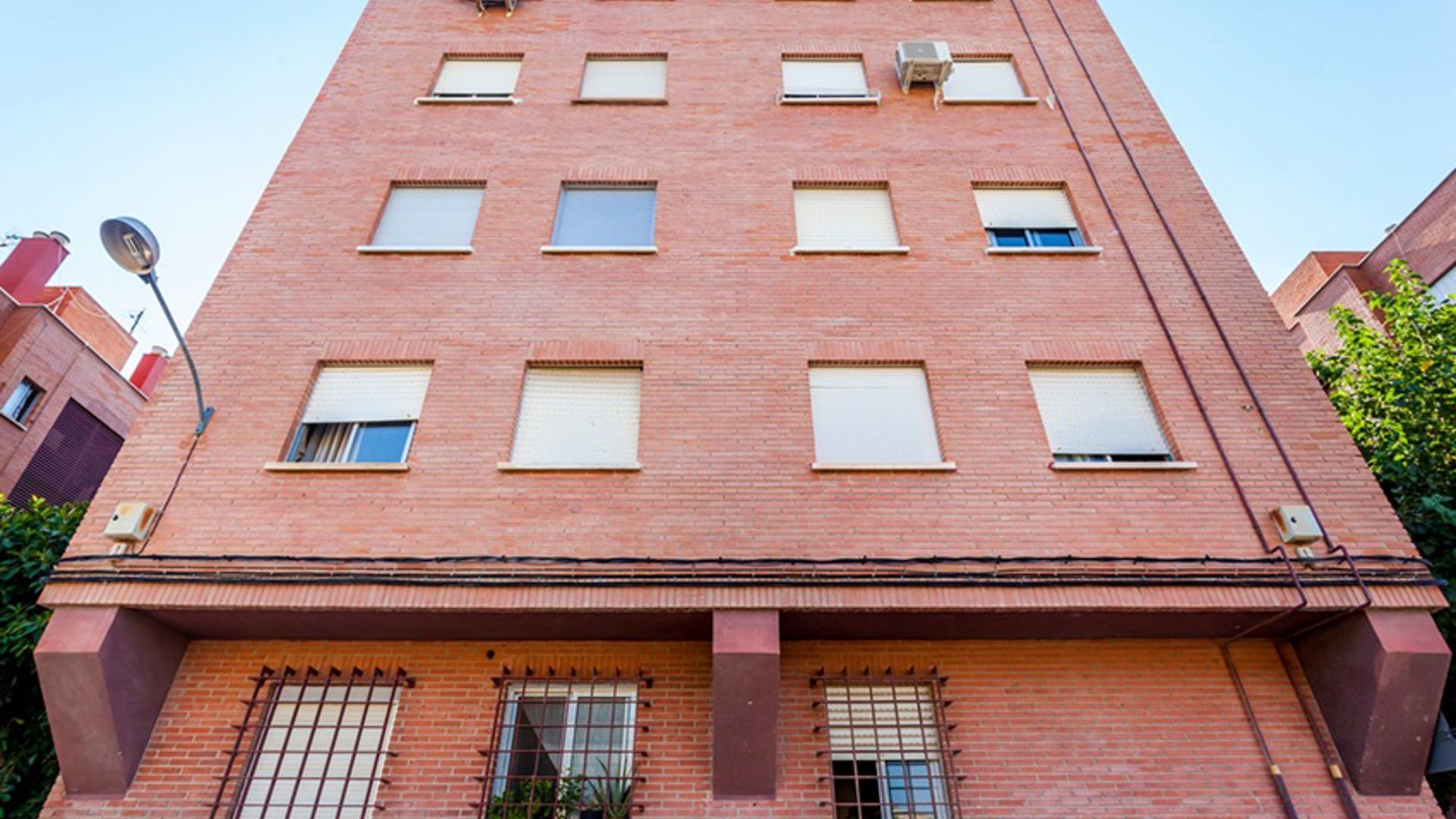 Edificio de viviendas Edificio de viviendas