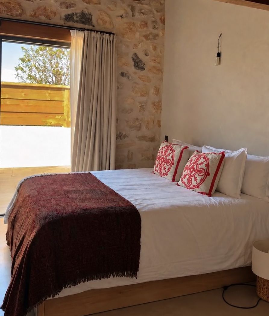 El dormitorio de María Pombo de su casa familiar en Segovia