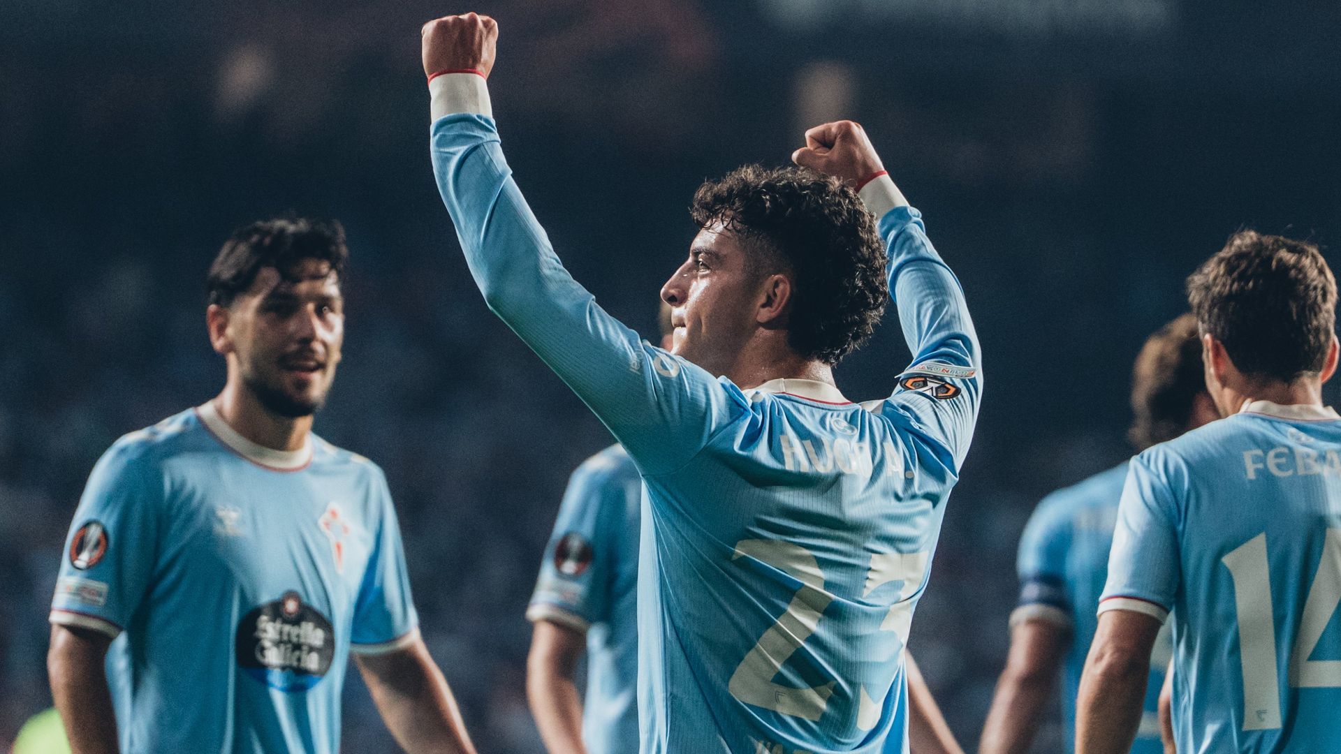 Hugo Álvarez celebra su gol a la 'Juve'