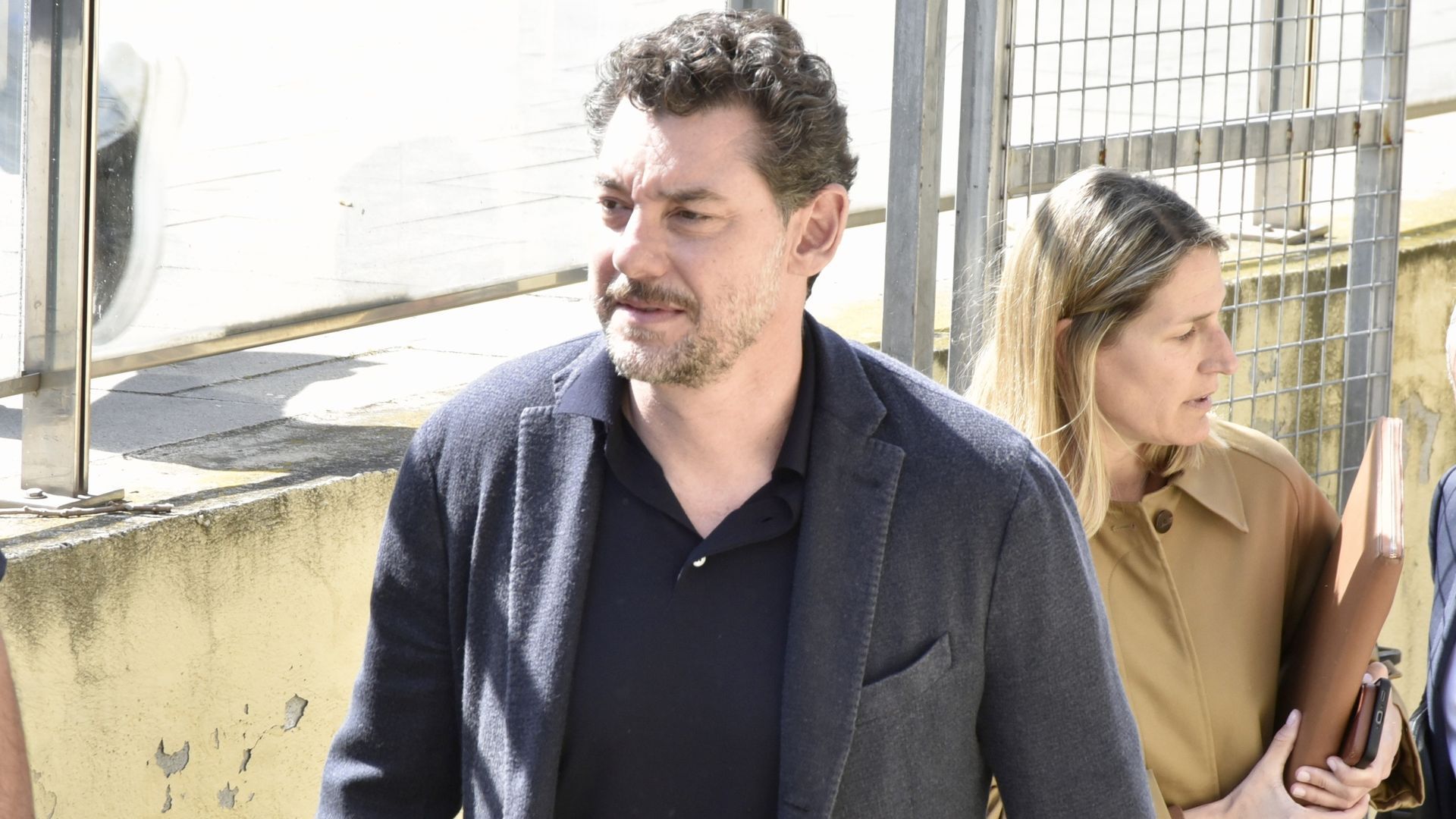 La jueza del caso Andic cita al abogado Miquel Roca para que testifique sobre la herencia familiar y la fundación que quería crear el fundador de Mango La jueza del caso Andic cita al abogado Miquel Roca para que testifique sobre la herencia familiar y la fundación que quería crear el fundador de Mango