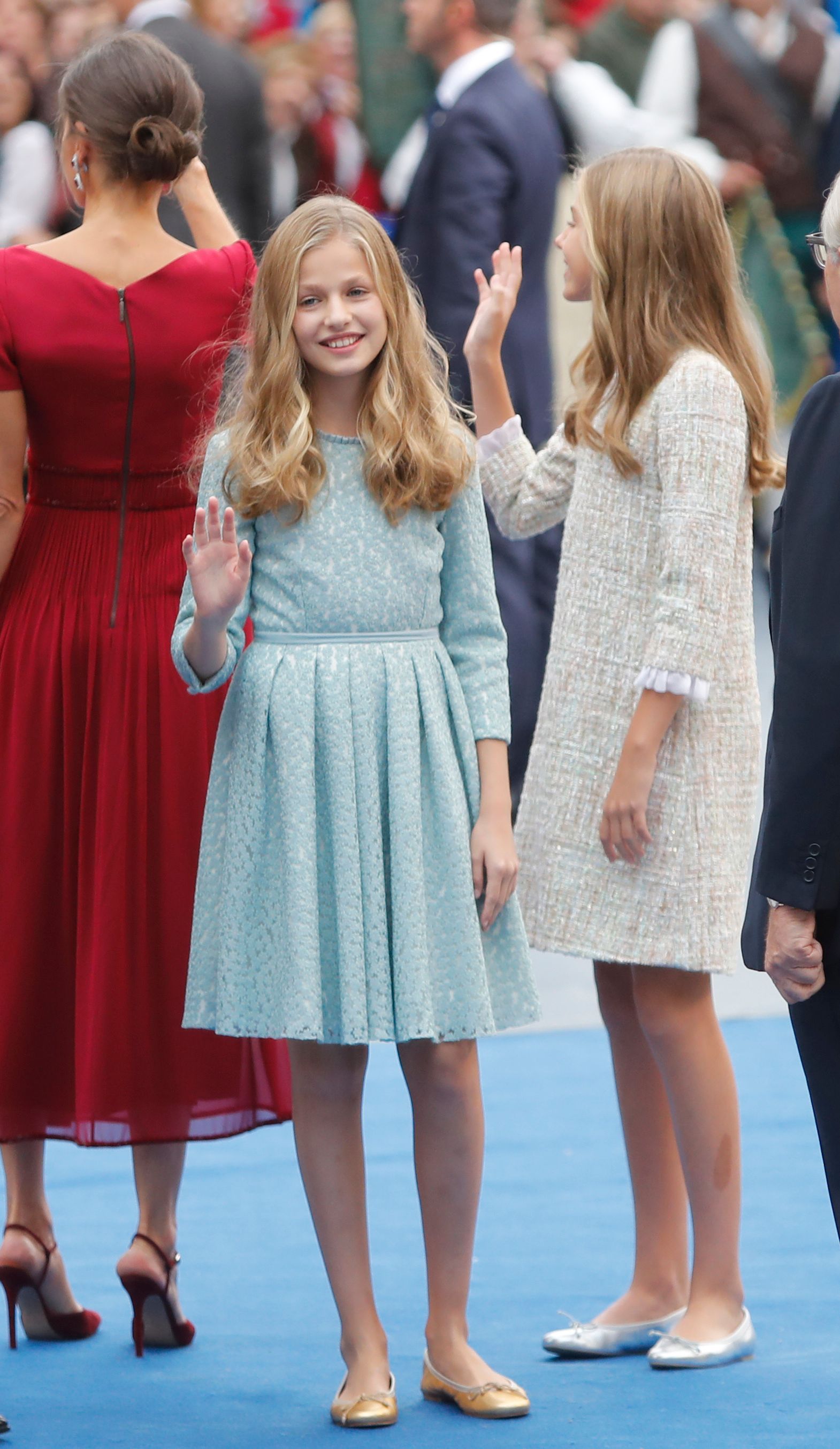 Leonor, junto a su hermana, Sofía, en su debut en los premios Princesa de Asturias de 2019
