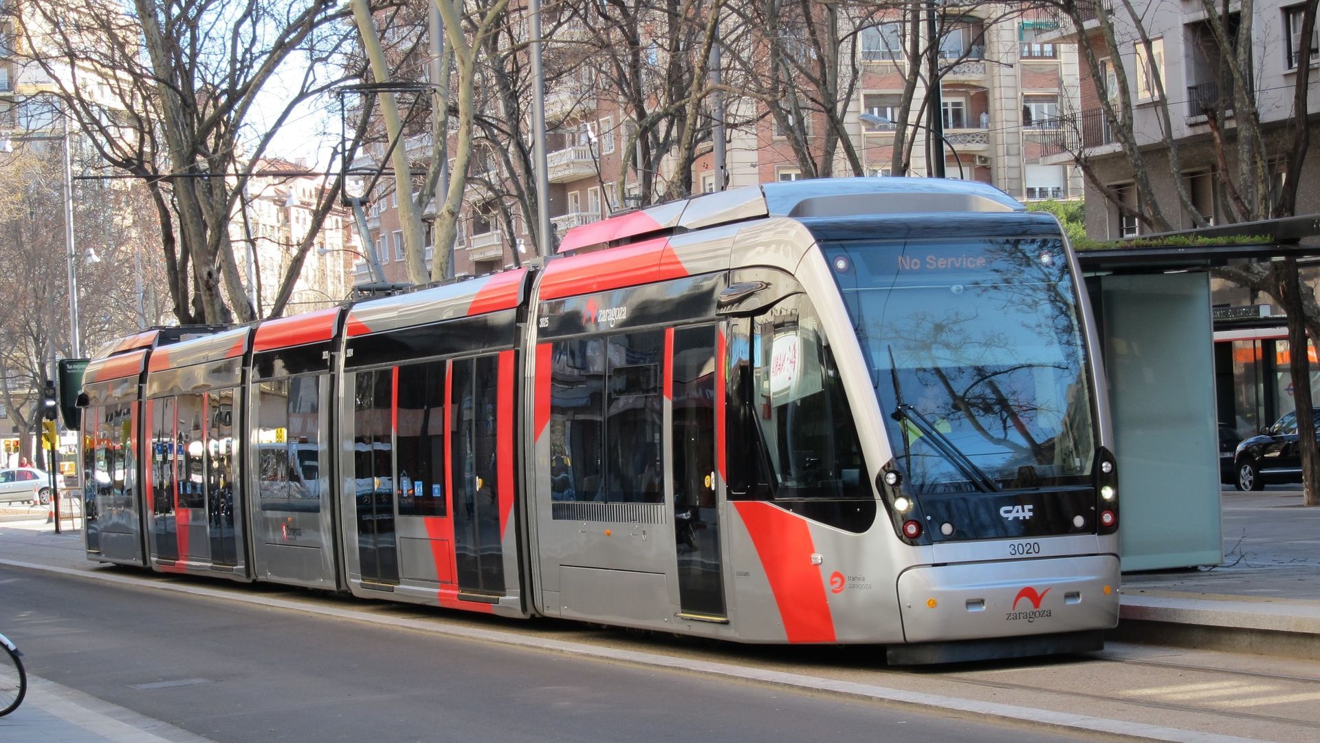 Tranvía en Zaragoza Tranvía en Zaragoza