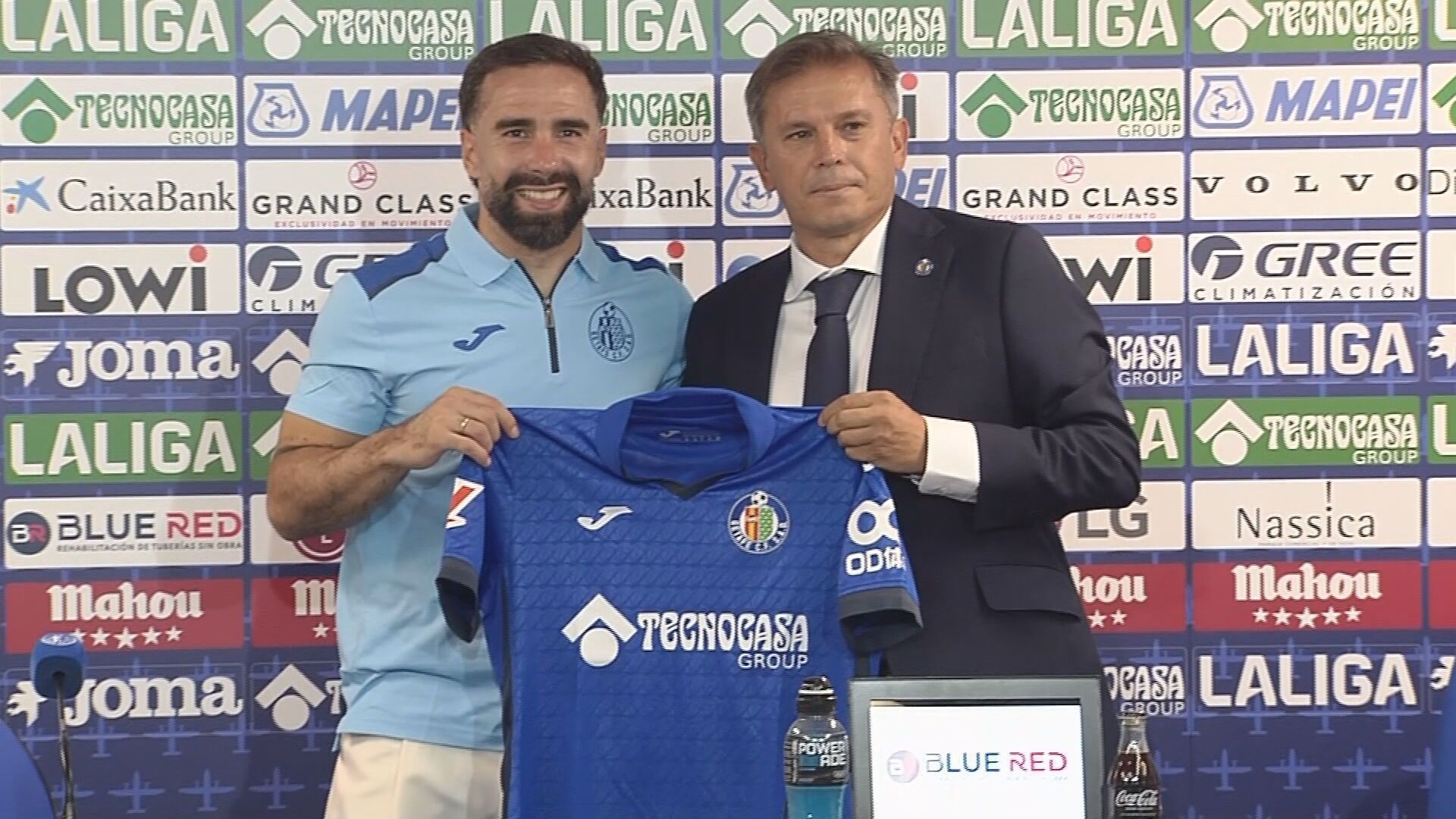 Dani Carvajal y Toni Muñoz, en la presentación del jugador con el Getafe