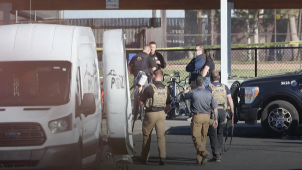 La llamada de Emergencias sobre el tiroteo mortal de EEUU de un chico de 16 años: "El tirador ha sido neutralizado por el padre de un alumno"