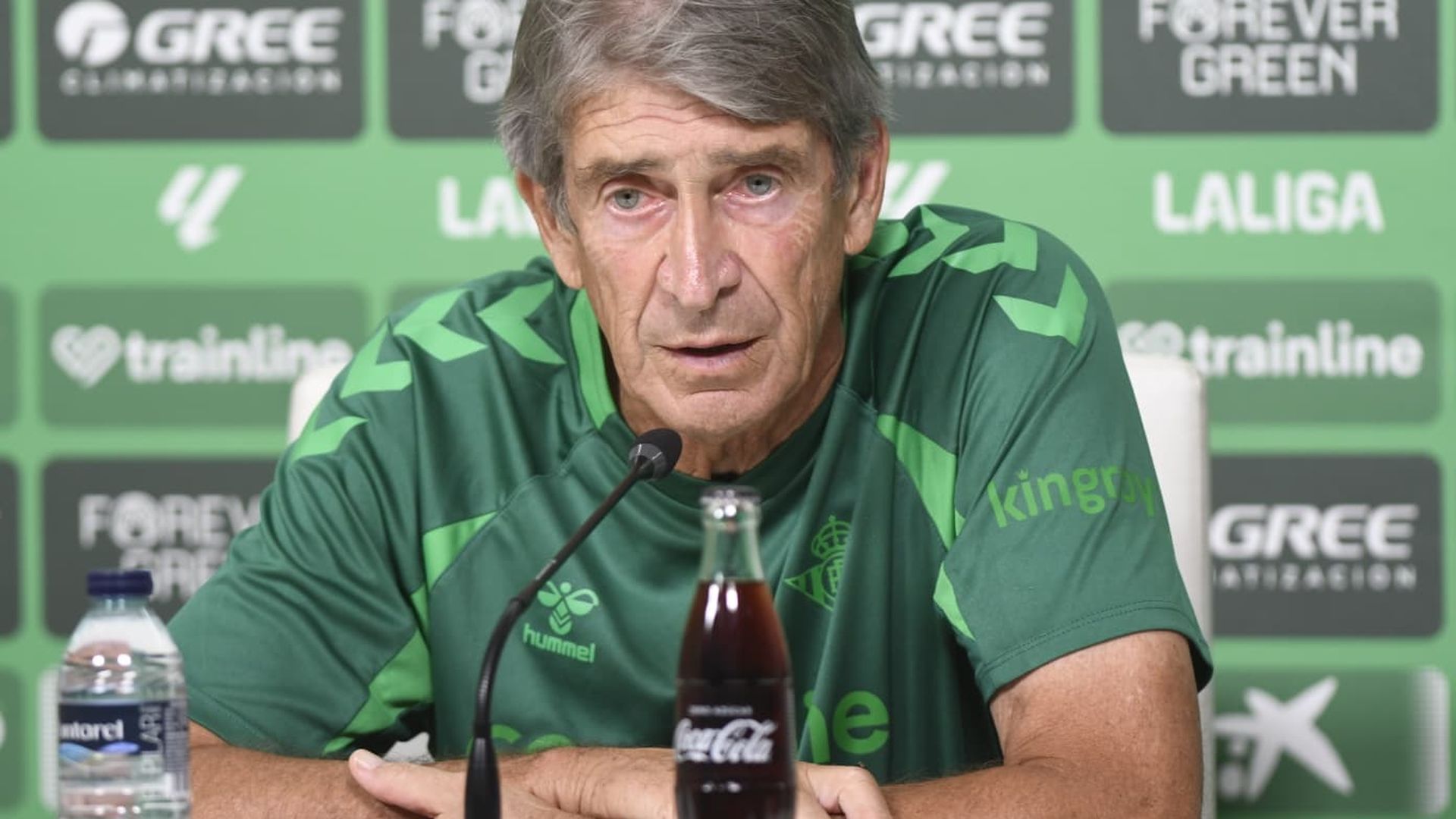 Manuel Pellegrini, en la rueda de prensa previa al Betis-Barça