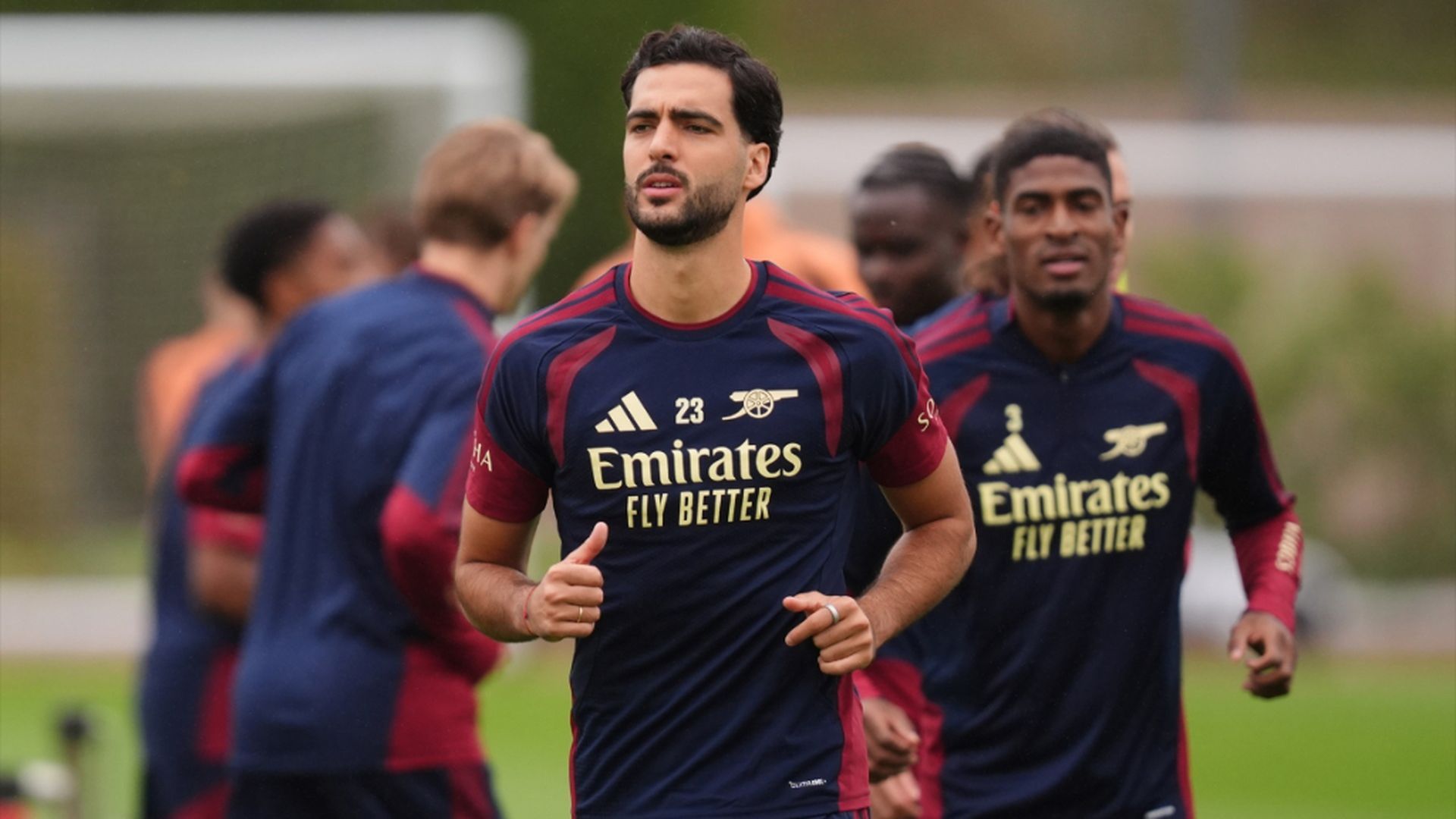 Mikel Merino, con el Arsenal Mikel Merino, con el Arsenal