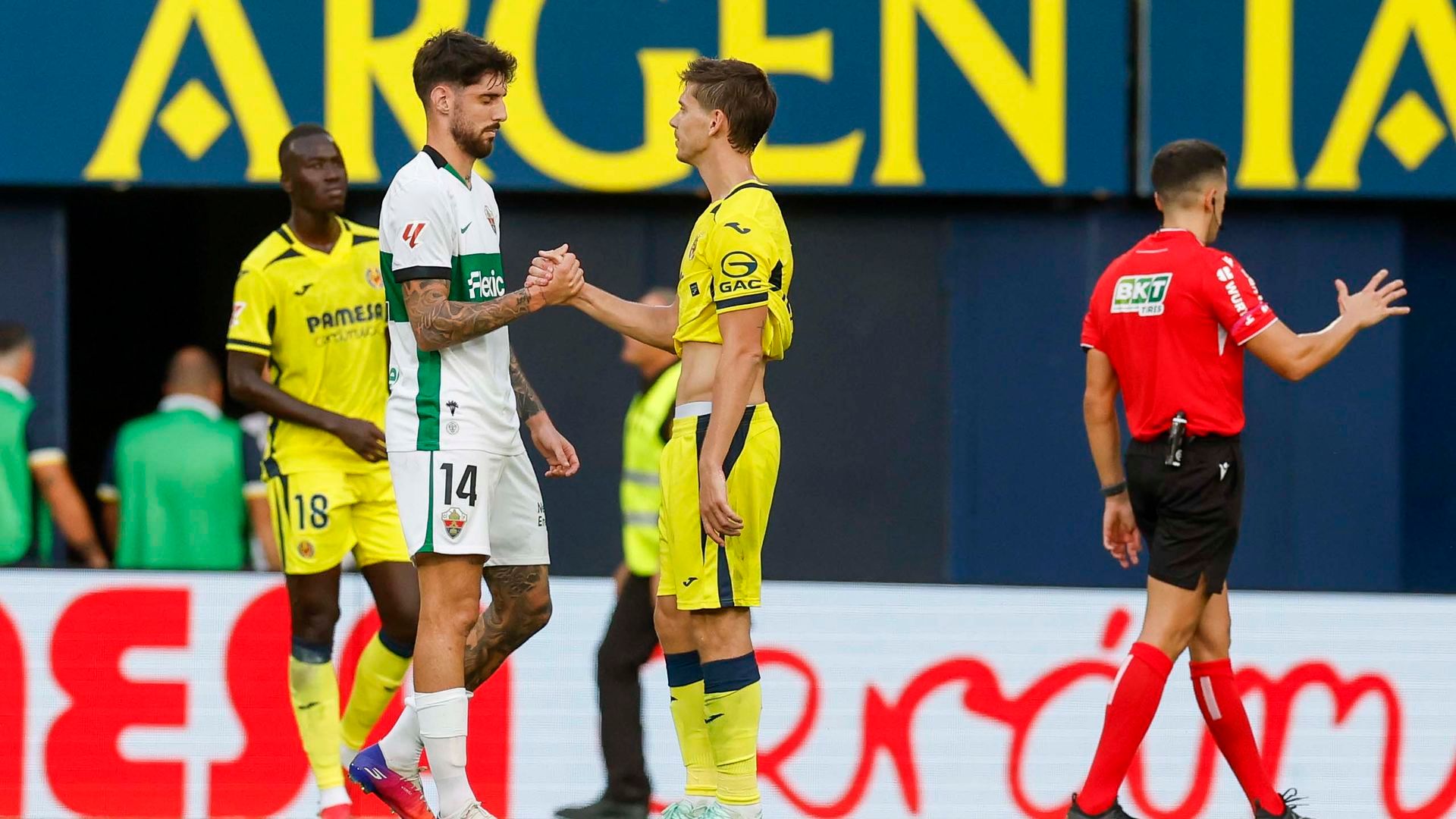 Lance del Villarreal - Elche en La Cerámica. Lance del Villarreal - Elche en La Cerámica.