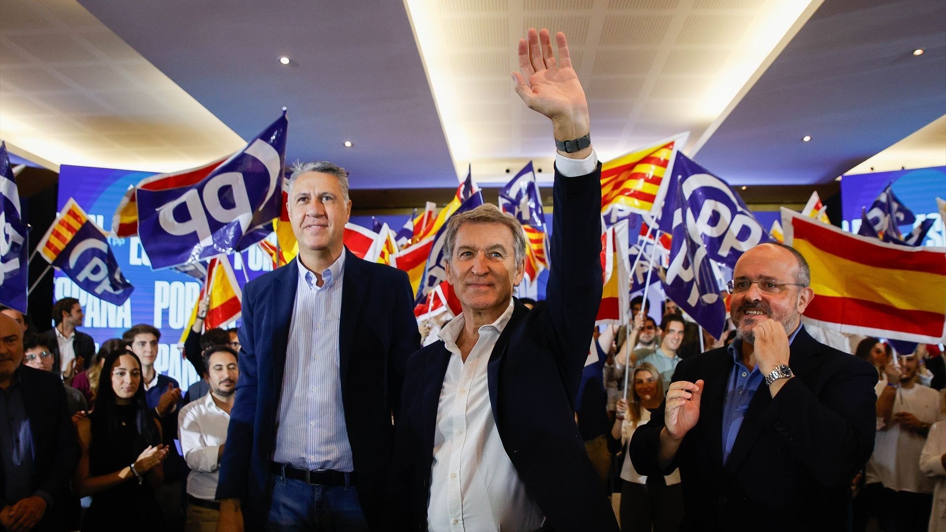 Alberto Núñez Feijóo promete una ley antiocupaciones tras el 29N y se la encarga a Xavier Garcia Albiol Alberto Núñez Feijóo promete una ley antiocupaciones tras el 29N y se la encarga a Xavier Garcia Albiol