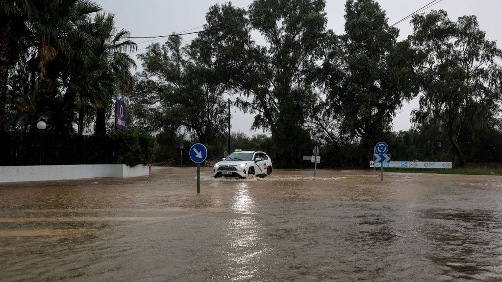 ¿Hasta cuándo nos acompañará la dana Adam? Este lunes, se mantiene la alerta roja por lluvias en Valencia y Alicante