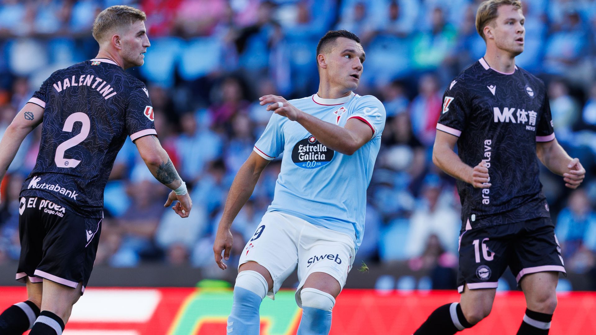 Jutglà, durante el Celta - Alavés.