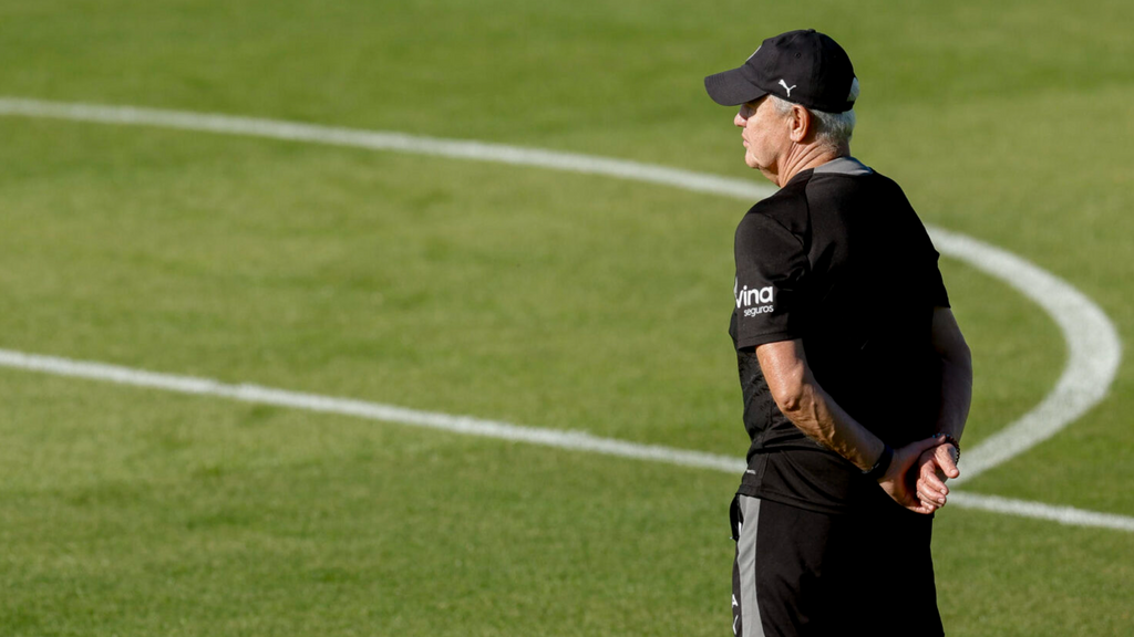 Javier Aguirre tras el Valencia CF - Ahtletic