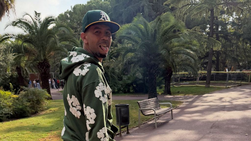 La denuncia de Hustle Hard que acaba con  su vídeo más surrealista hasta la fecha: "No me hace falta, tengo millones"