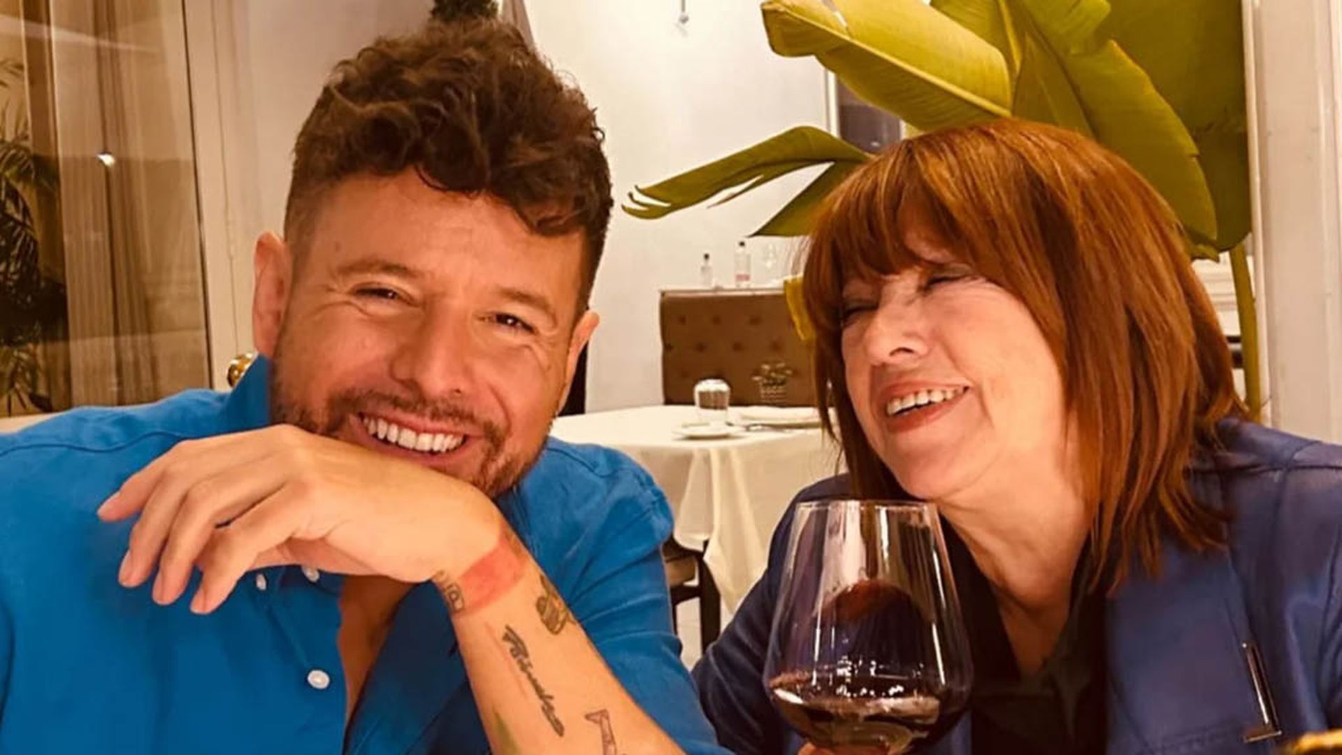 Pablo López y su madre, en una fotografía de redes sociales Pablo López y su madre, en una fotografía de redes sociales