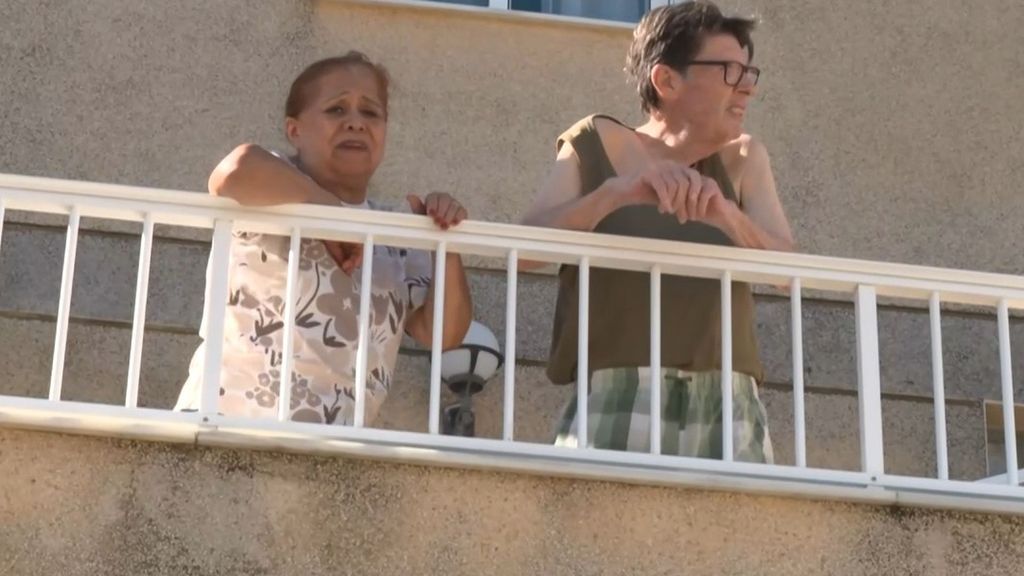 El miedo se instala entre los vecinos un día después del paso de la DANA en Valencia: "Parecía una película de terror"