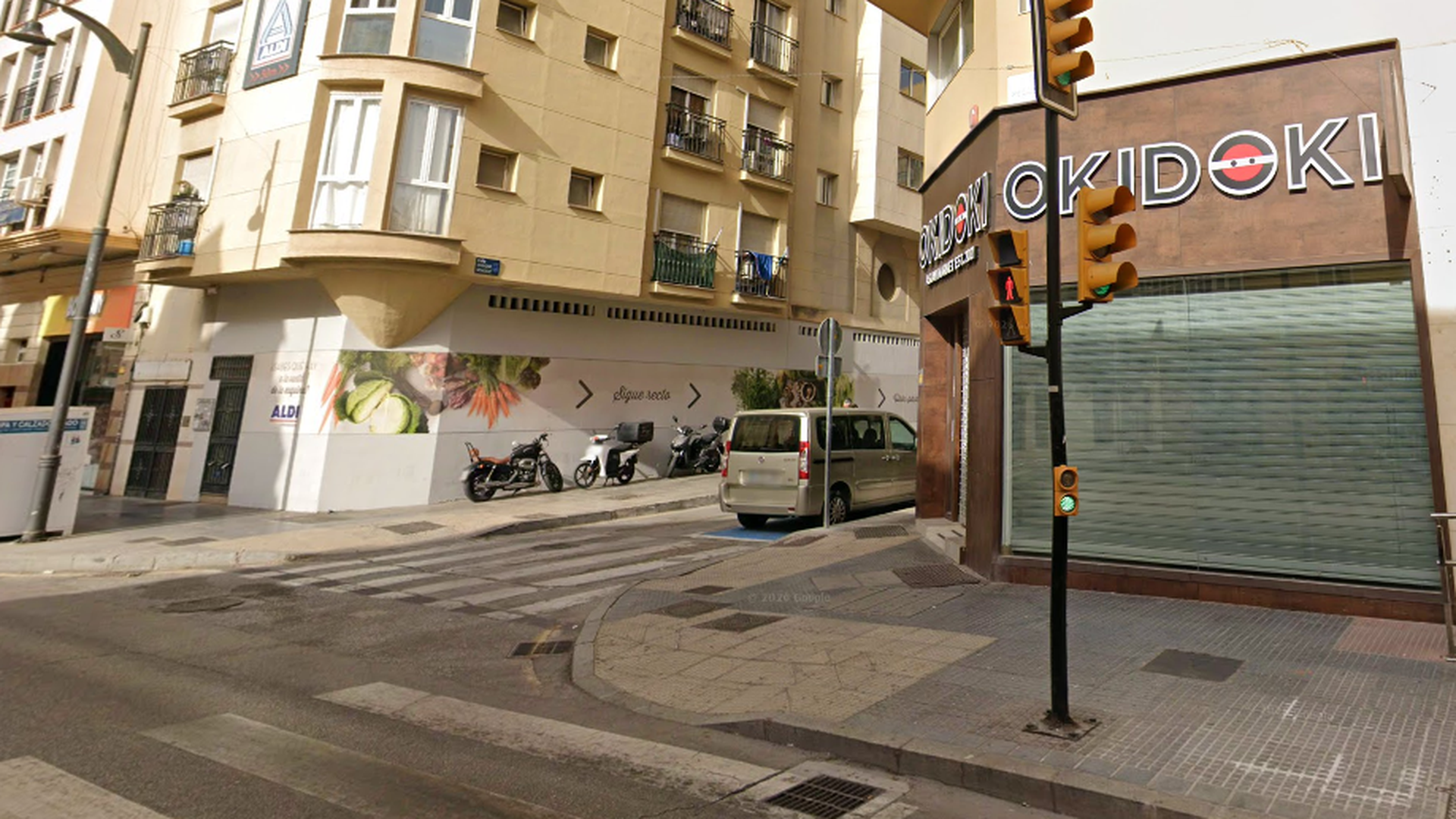 El hombre apuñalado en el centro de Málaga pierde un riñón y se encuentra en estado grave en la UCI El hombre apuñalado en el centro de Málaga pierde un riñón y se encuentra en estado grave en la UCI