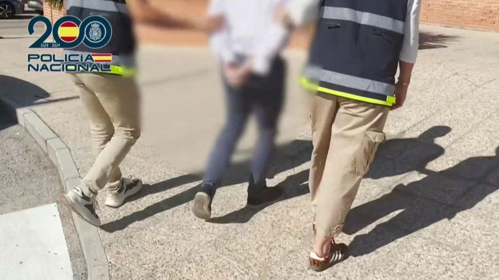 El profesor detenido por violar a 12 menores en Madrid daba clases particulares a los hijos de sus vecinos: "Era el presidente de comunidad perfecto"