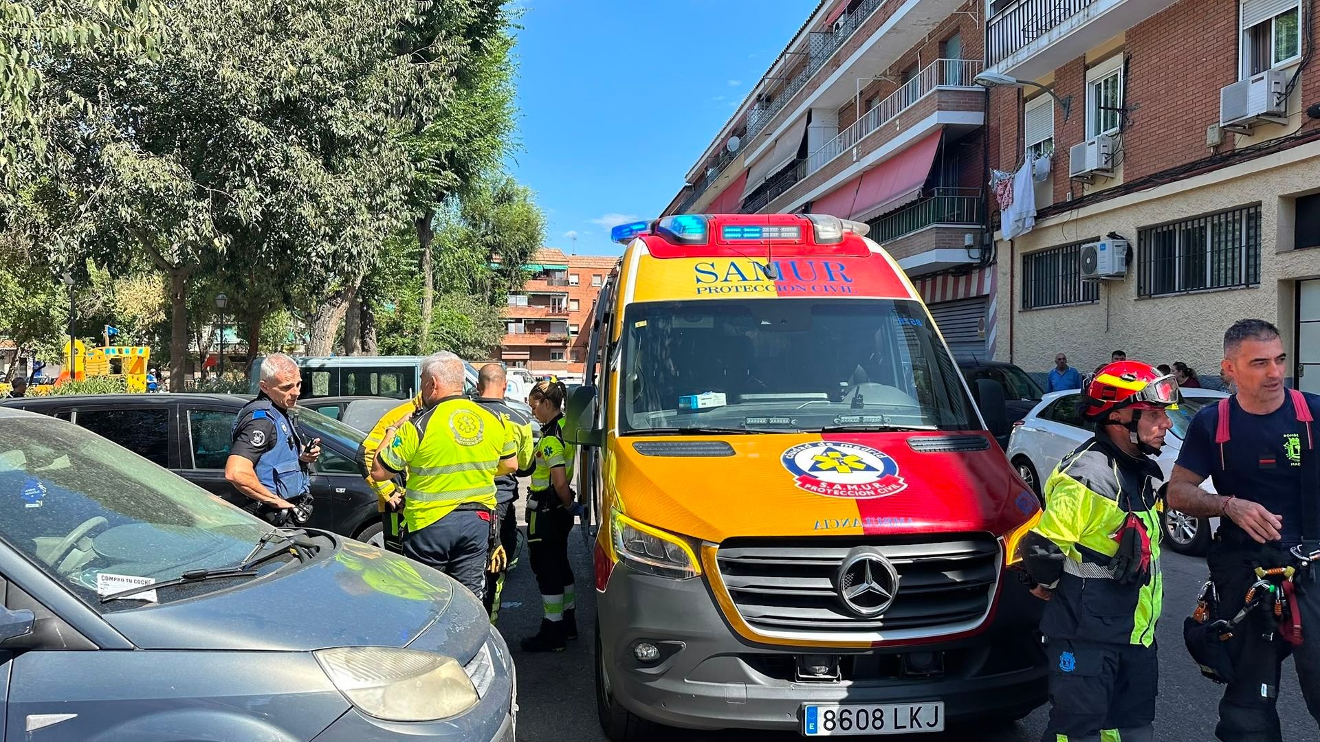Fallece un anciano de 80 años tras ser atropellado por una moto en Madrid Fallece un anciano de 80 años tras ser atropellado por una moto en Madrid