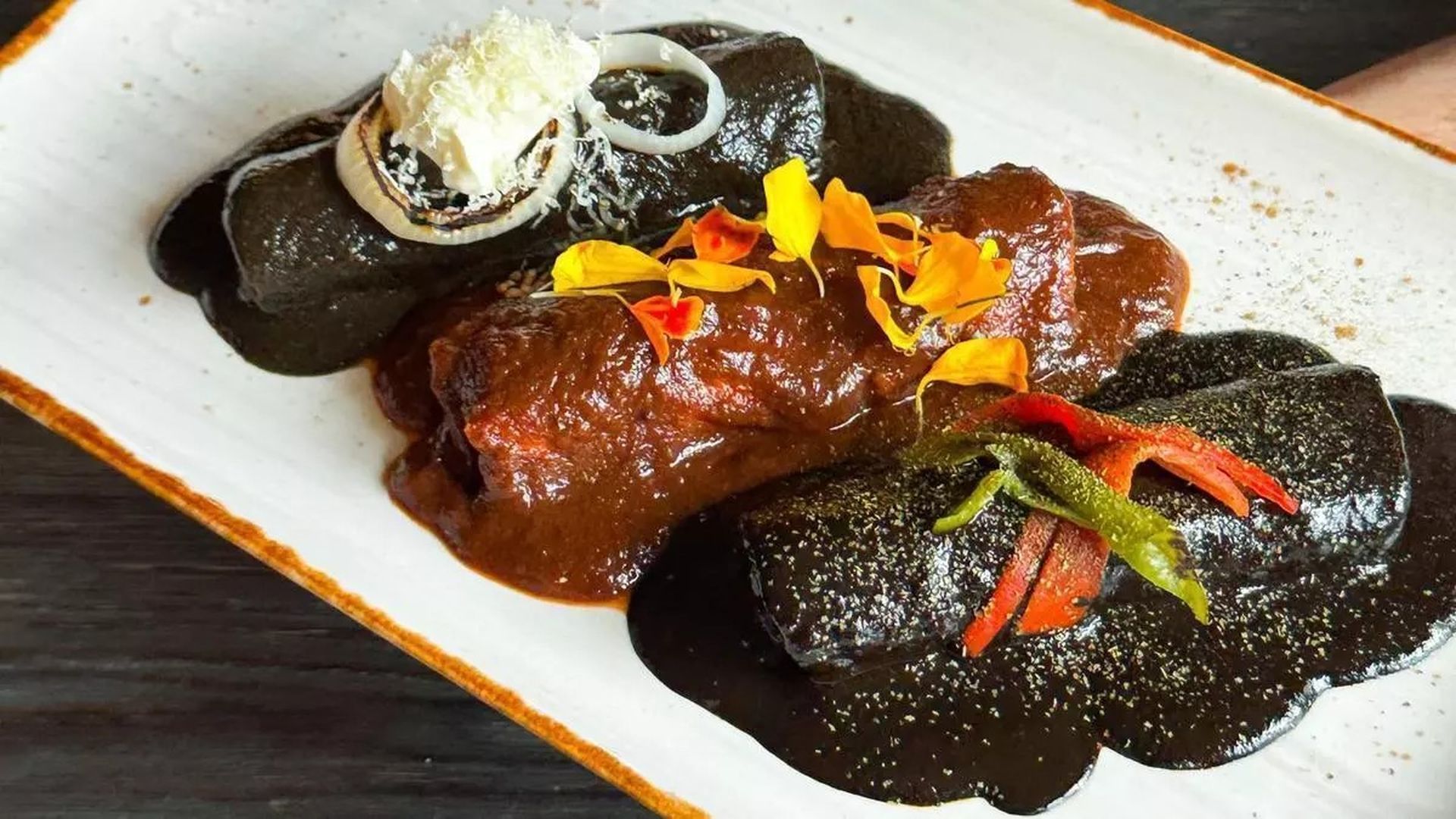 Homenaje en el restaurante Oxaca, de Barcelona el Día de los Muertos
