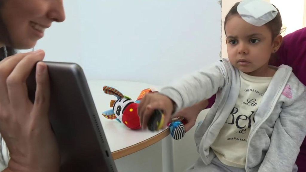 La importancia de los peluches que cobran vida con IA para niños enfermos: viven con ellos la enfermedad y sus pruebas