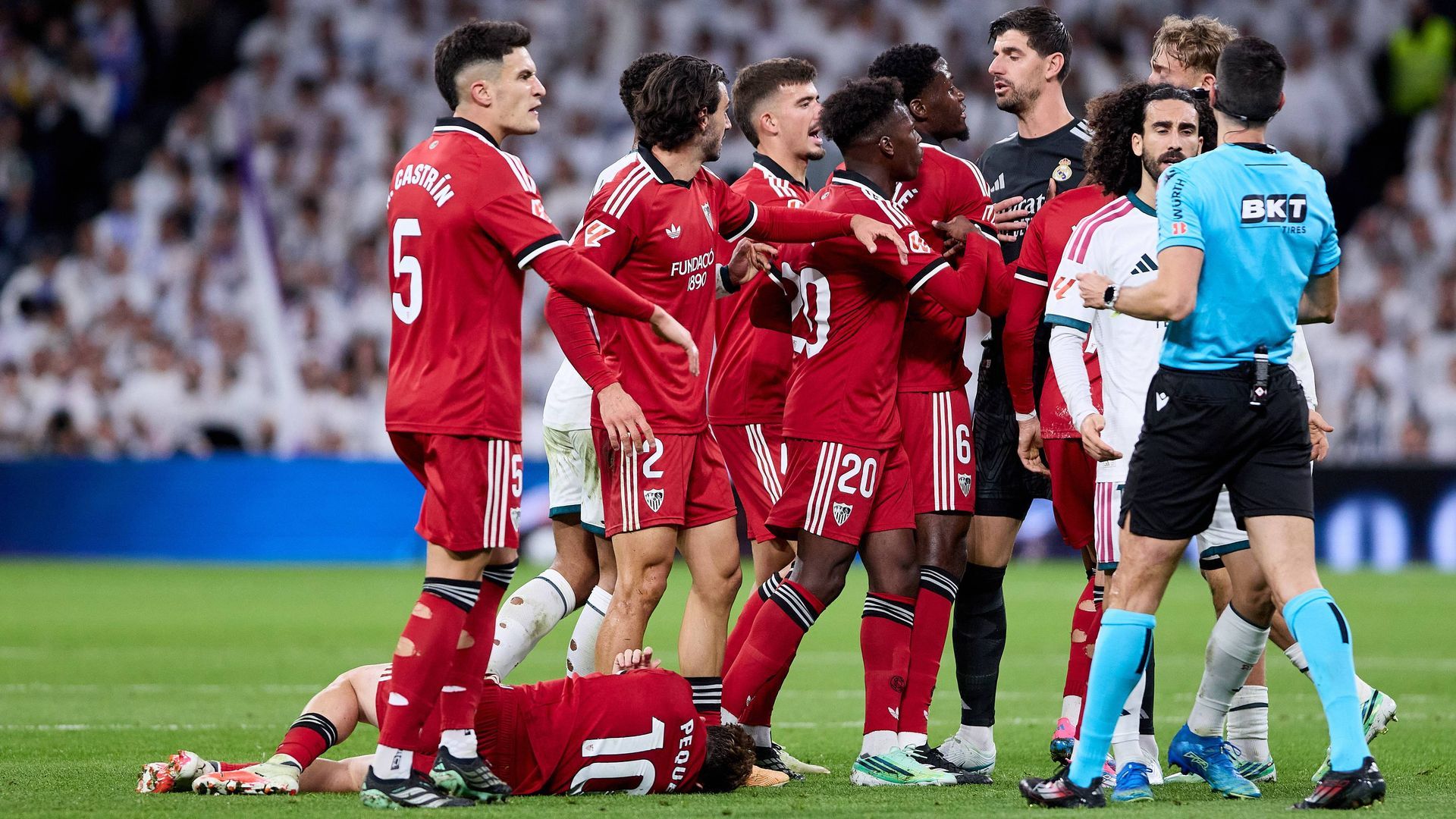 Tangana tras la agresión a Peque en el Real Madrid - Sevilla FC